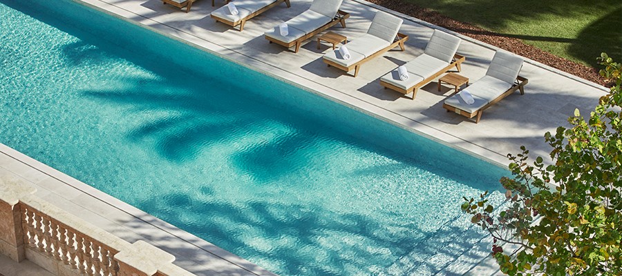 Surfside Four Seasons Hotel